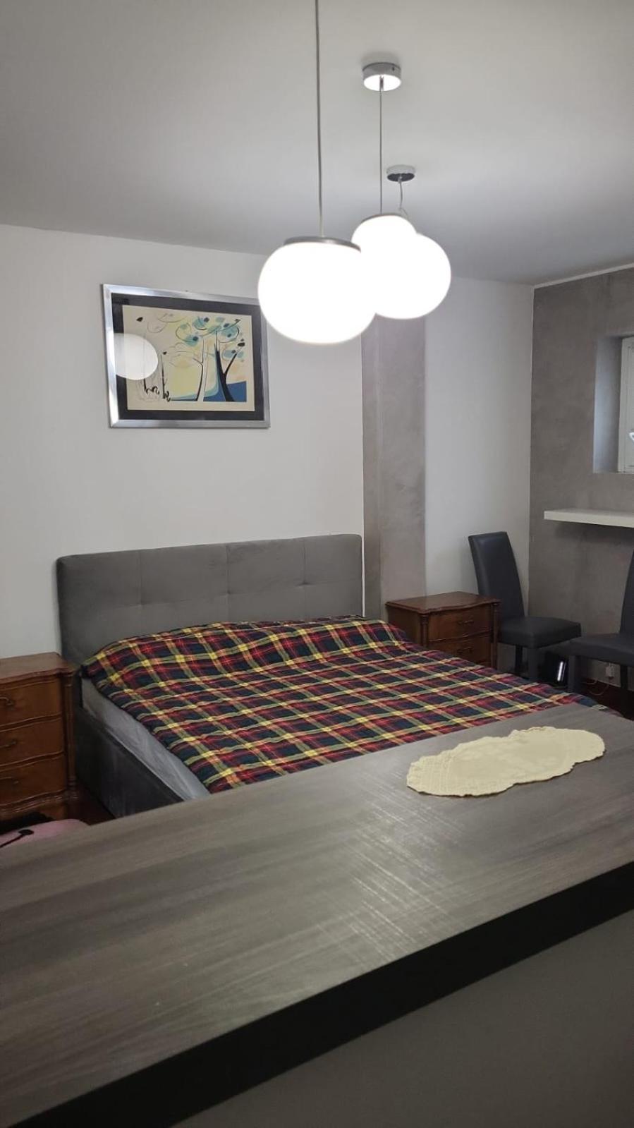 Lussuosa Villa Vicino Alla Stazione Caronno Pertusella Bagian luar foto